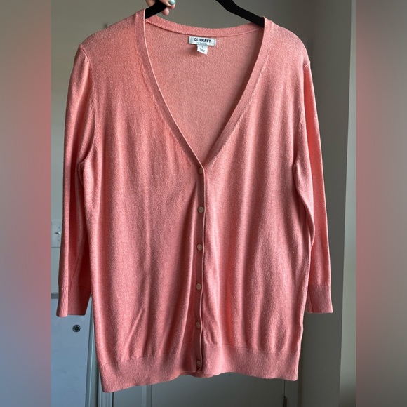 Old Navy Cardigan Size medium - Picture 5 of 5